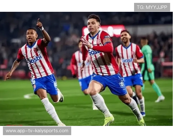 马德里竞技闪耀欧冠赛场，马德里竞技三次欧冠亚军